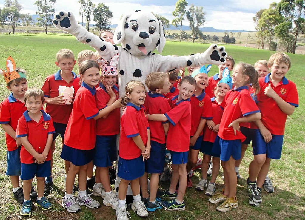 Daily Dalmatian celebrates the win with the students of Freestone State School. Daily Dalmatian celebrates the win with the students of Freestone State School.